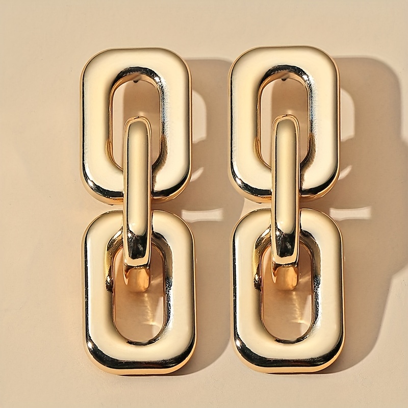 Minimalist Geometric Hoop Earrings Durable Metal Timeless Accessory